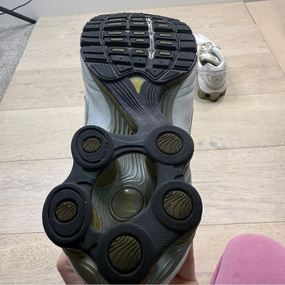 Nike Women's White and Gold Sneakers